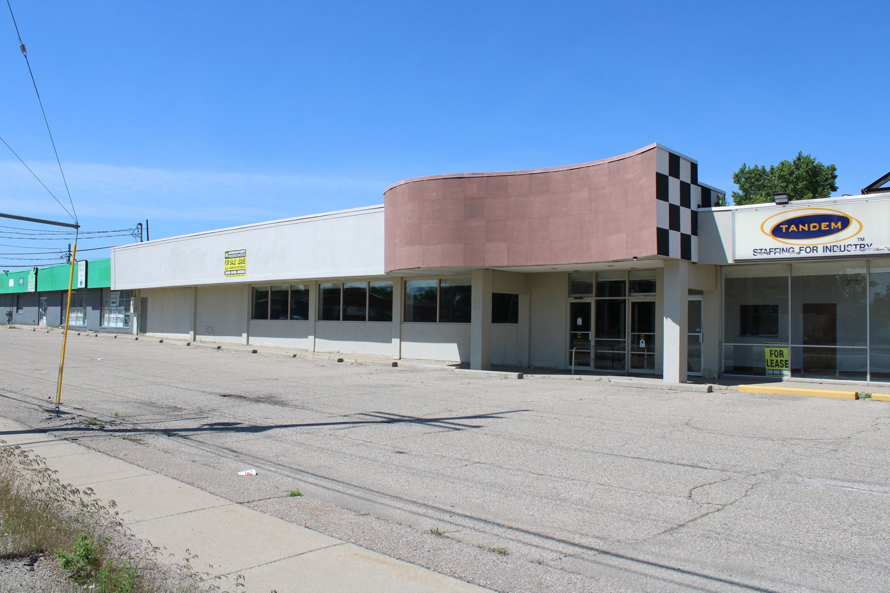 3316-3410 S Dort Hwy, Flint, MI for sale Building Photo- Image 1 of 1