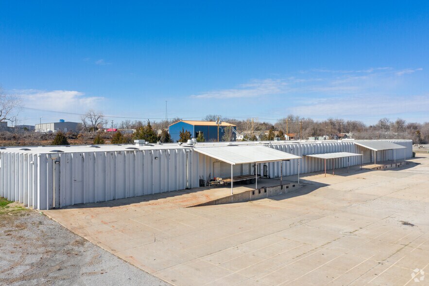 2524 SE 15th St, Oklahoma City, OK for lease - Building Photo - Image 1 of 9