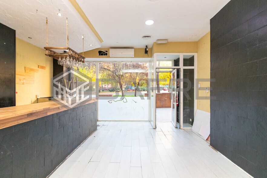 Multifamily in Madrid, Madrid for sale - Interior Photo - Image 2 of 3