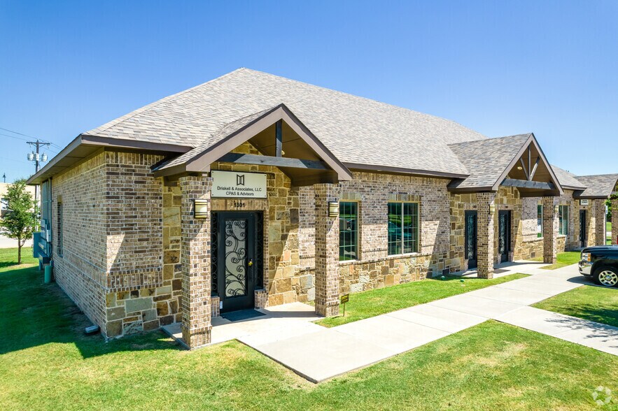 9300 John Hickman Pky, Frisco, TX à vendre - Photo du bâtiment - Image 2 de 4