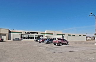 More details for 920-930 S Burlington Ave, Hastings, NE - Retail for Lease