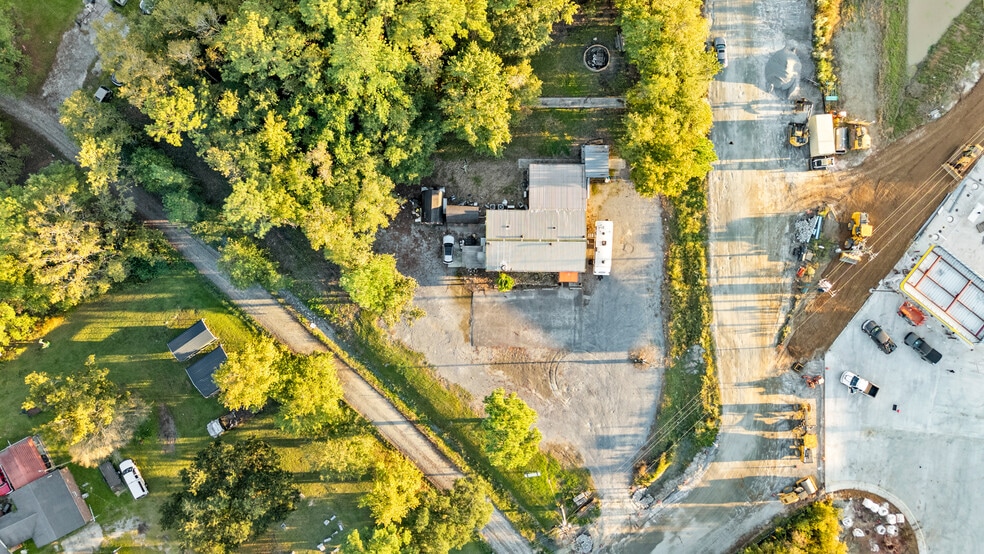 207 Davishill Ln, Moncks Corner, SC for sale - Aerial - Image 2 of 12