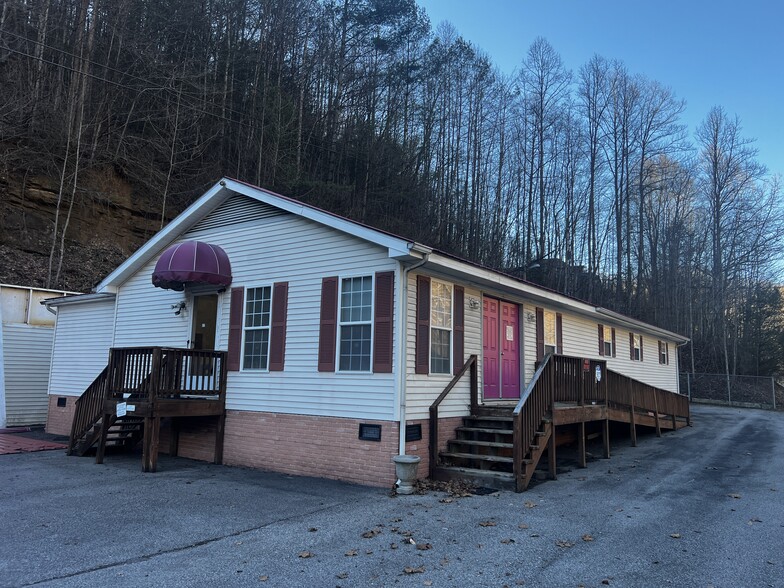 1973 Appalachian hwy, Pineville, WV à vendre - Photo principale - Image 1 de 1