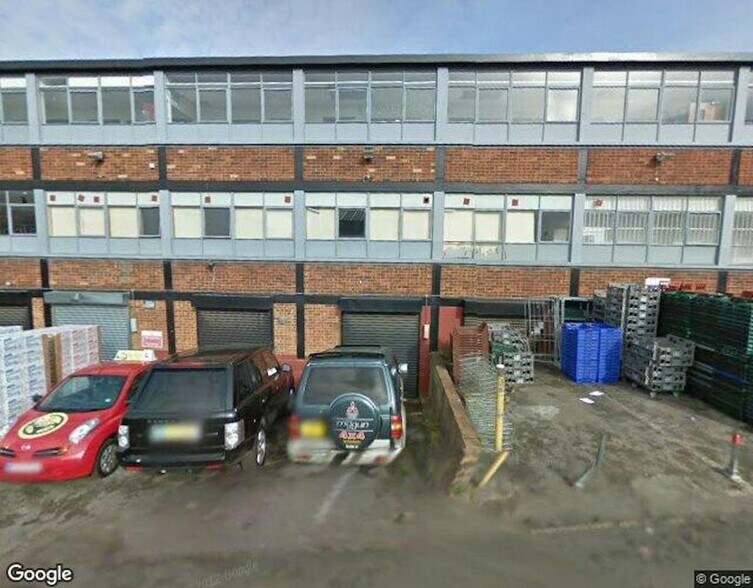 Fourth Way, Wembley à louer - Photo du bâtiment - Image 3 de 5