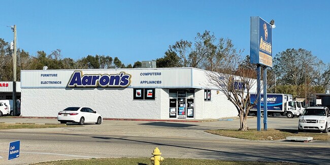 Plus de détails pour 18010 Pineville Rd, Long Beach, MS - Commerce de détail à louer