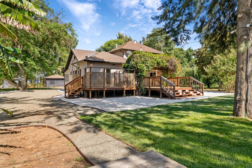 14268 CA-160, Isleton, CA à vendre - Photo du bâtiment - Image 2 de 69