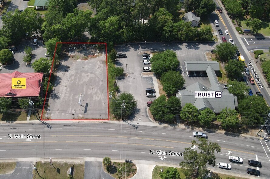 902 N Main St, Summerville, SC for sale - Primary Photo - Image 1 of 4