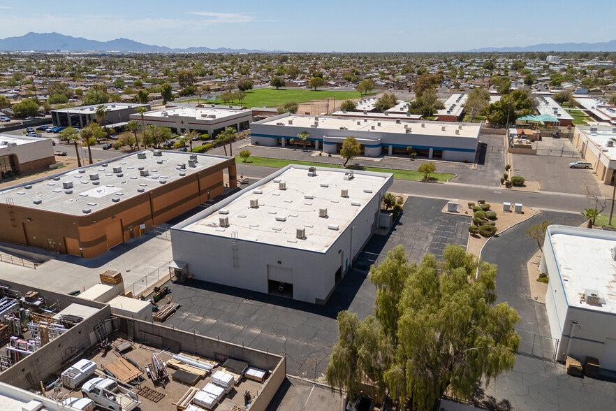 2643 N 37th Dr, Phoenix, AZ for sale - Building Photo - Image 2 of 16