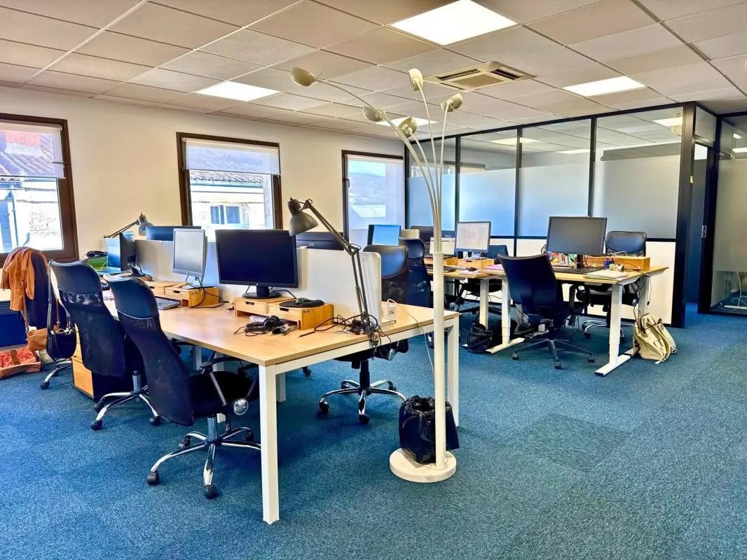 Bureau dans Bordeaux à louer Photo intérieure- Image 1 de 5