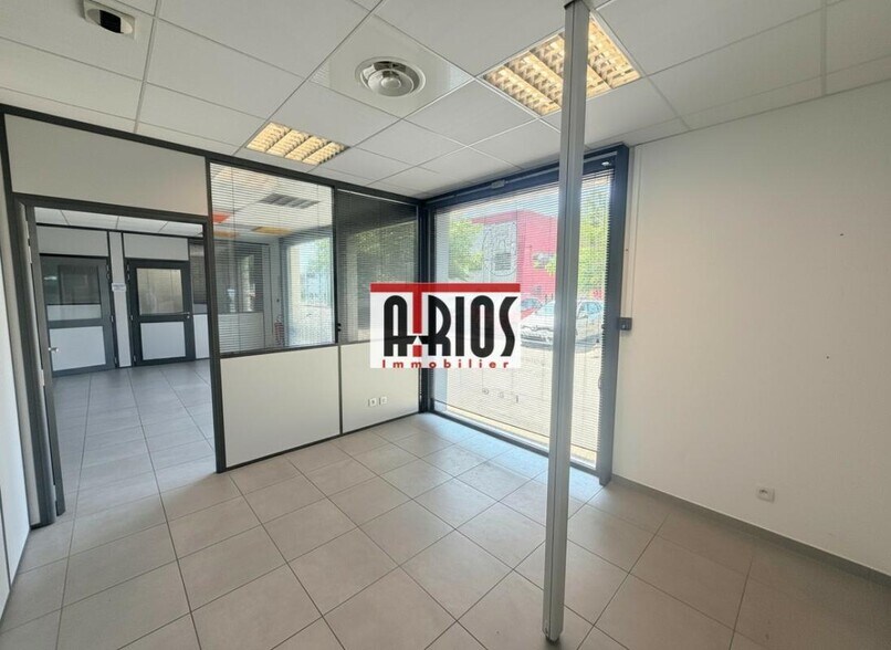 Bureau dans La Seyne-sur-Mer à vendre - Photo intérieure - Image 3 de 10