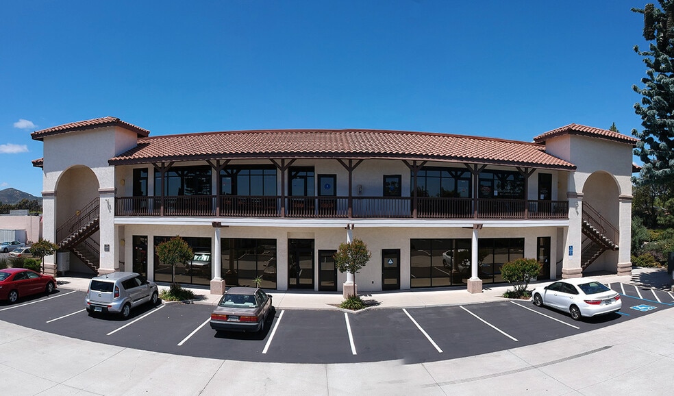 9019-9029 Park Plaza Dr, La Mesa, CA à louer - Photo du bâtiment - Image 2 de 3