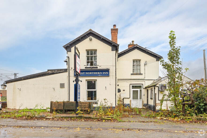 Ossington Rd, Newark for sale - Primary Photo - Image 1 of 11