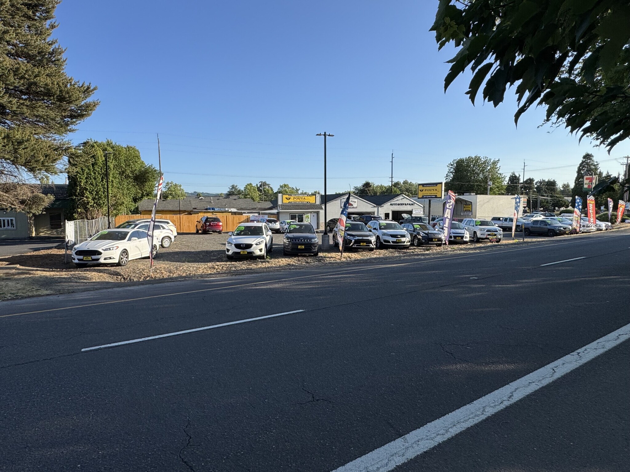 4315 Pacific Ave, Forest Grove, OR à vendre Photo du bâtiment- Image 1 de 1