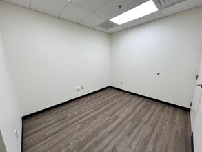 4030 Kidron Rd, Lakeland, FL for lease Interior Photo- Image 2 of 10