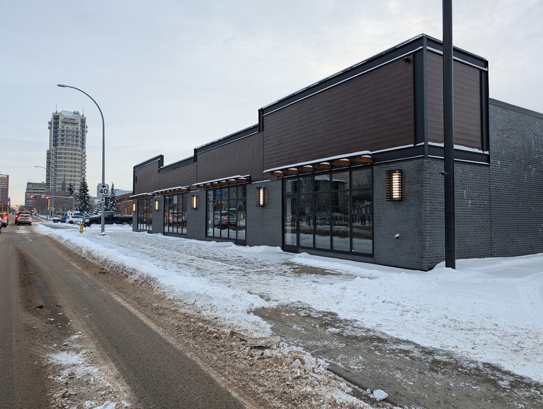 10510 105 St NW, Edmonton, AB for lease - Building Photo - Image 1 of 8