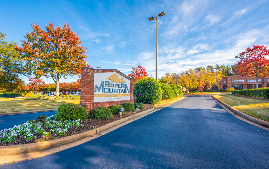 430 Roper Mountain Rd, Greenville, SC for lease - Primary Photo - Image 1 of 13