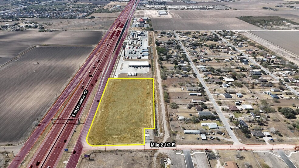 E. Expressway 83 & Mile 2.5 East Rd, Mercedes, TX à vendre - Photo du bâtiment - Image 2 de 12