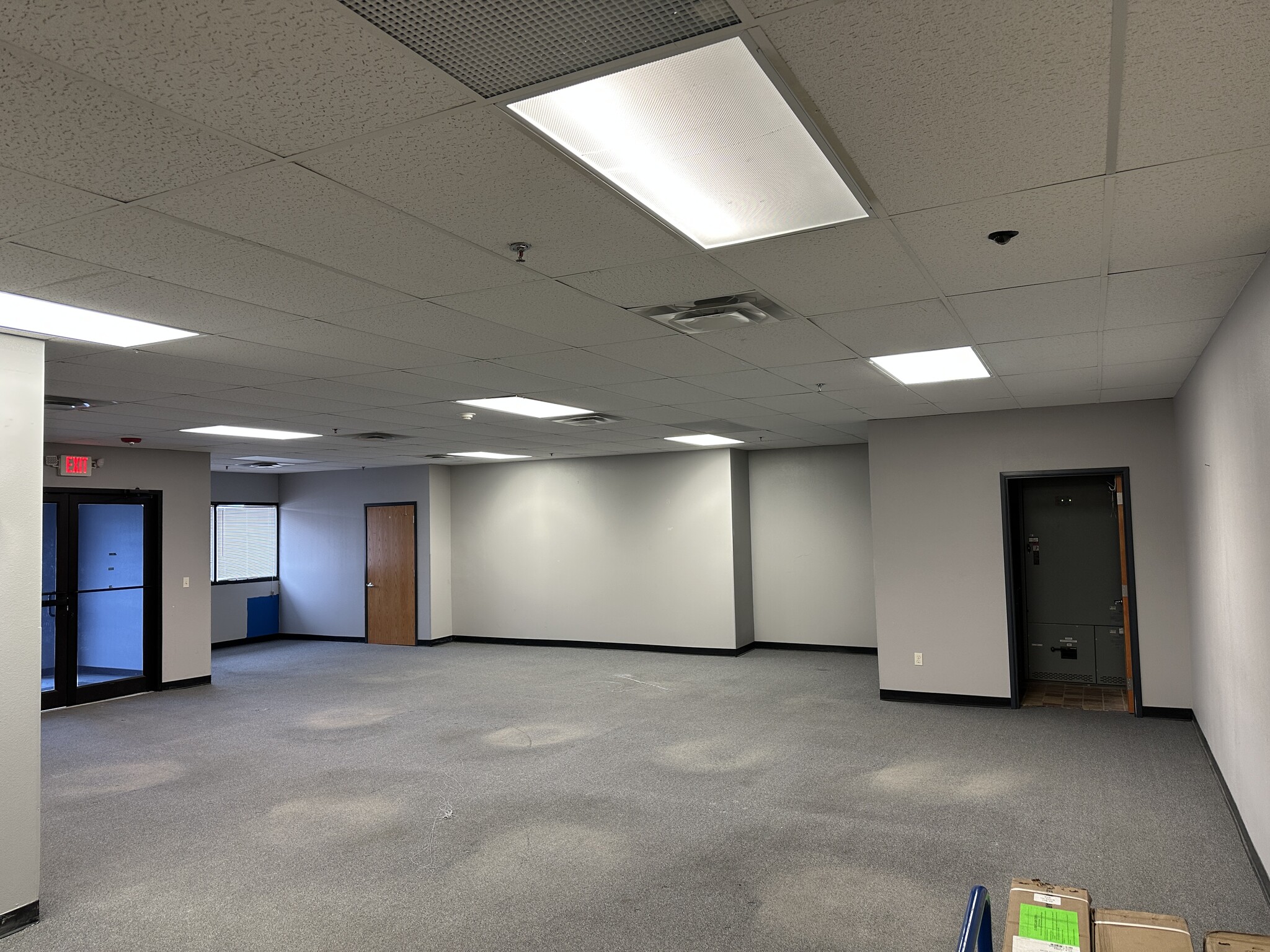 11 E Church St, Marshalltown, IA à louer Photo intérieure- Image 1 de 4