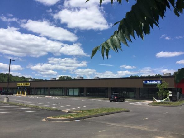 1261 Meriden Rd, Wolcott, CT for lease - Building Photo - Image 2 of 2