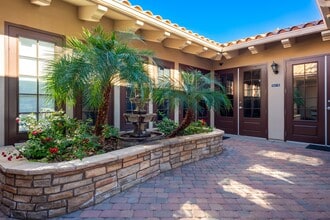 3525 Warm Springs rd, Las Vegas, NV à louer Photo du bâtiment- Image 2 de 13