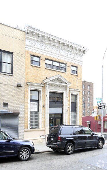 522 Courtlandt Ave, Bronx, NY à louer - Photo du bâtiment - Image 3 de 4