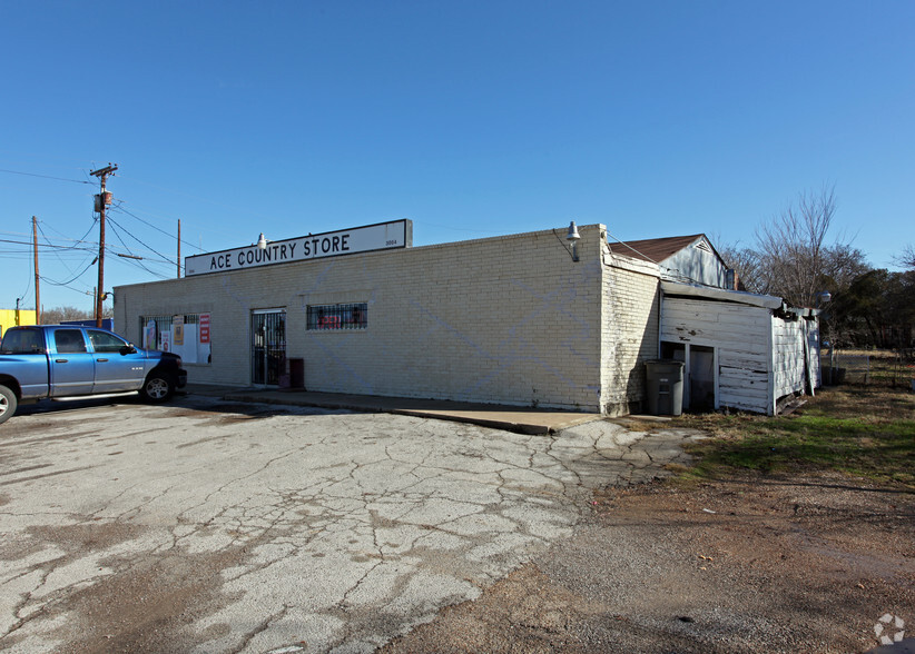 3004 Hickory Tree Rd, Balch Springs, TX for sale - Primary Photo - Image 1 of 1