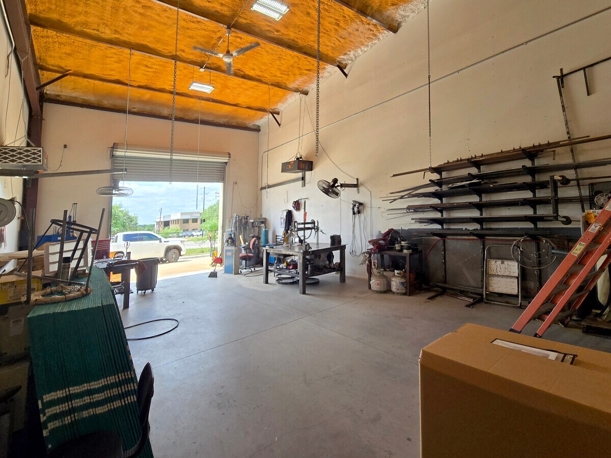 2000 Windy Ter, Cedar Park, TX 78613 - Unité 21 -  - Photo intérieure - Image 1 of 6