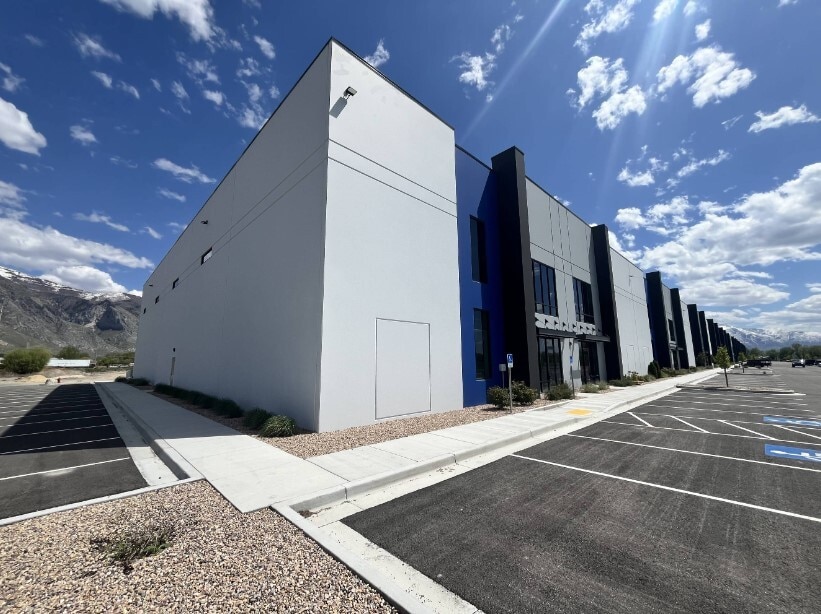 1710 W 1000 North, Springville, UT for lease Interior Photo- Image 1 of 3