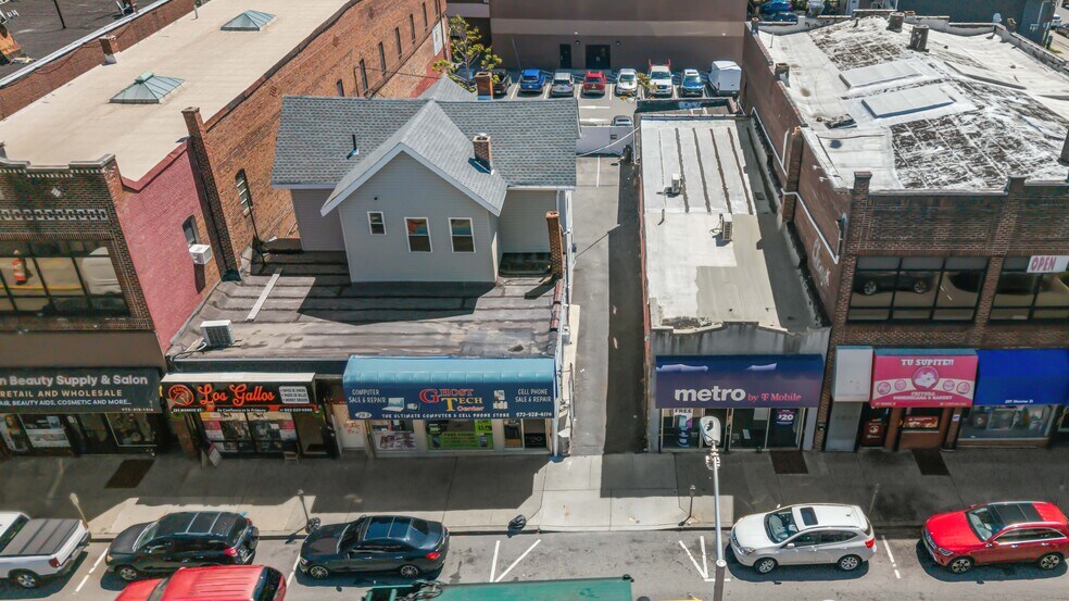 285 Monroe St, Passaic, NJ à vendre - Photo du bâtiment - Image 2 de 5