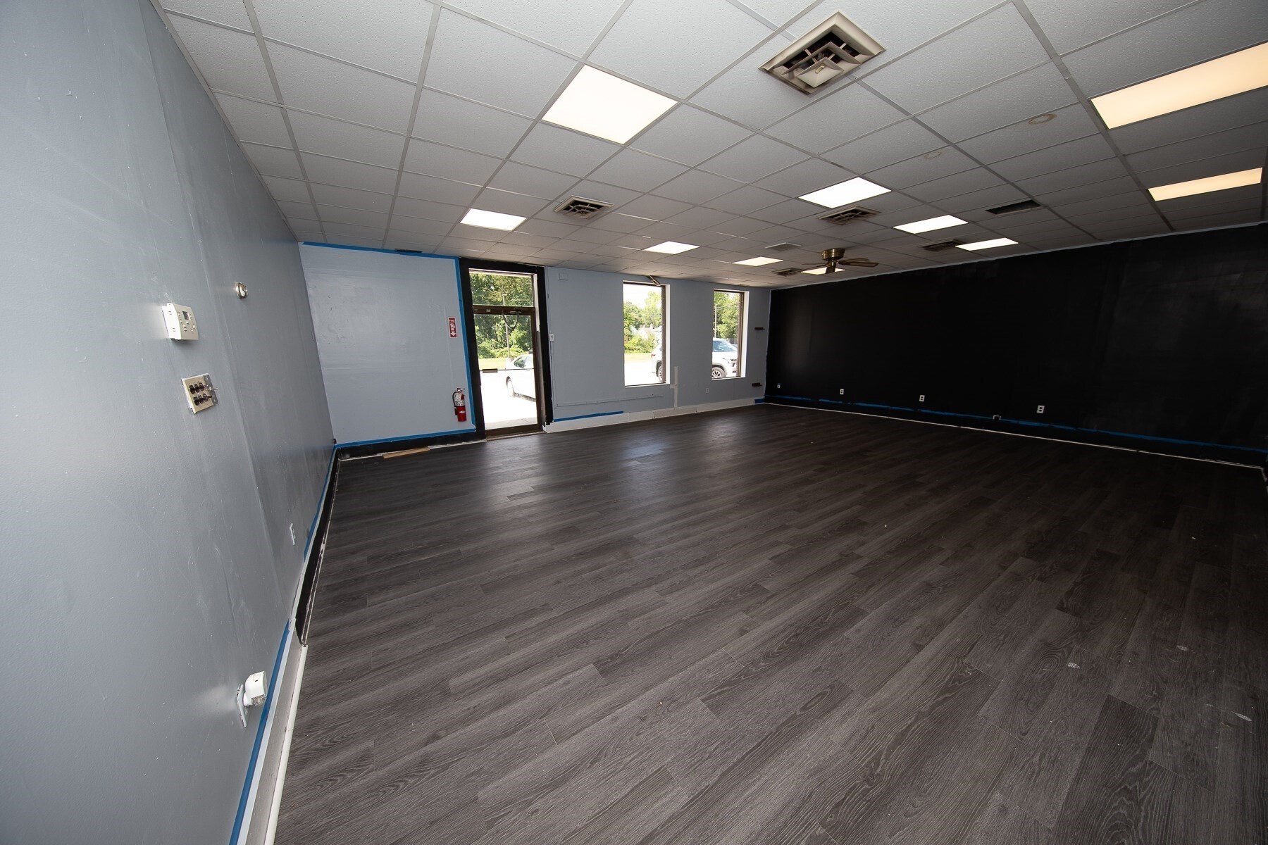 210 Boston Rd, Chelmsford, MA for lease Interior Photo- Image 1 of 4