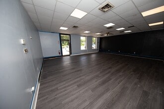 210 Boston Rd, Chelmsford, MA for lease Interior Photo- Image 1 of 4