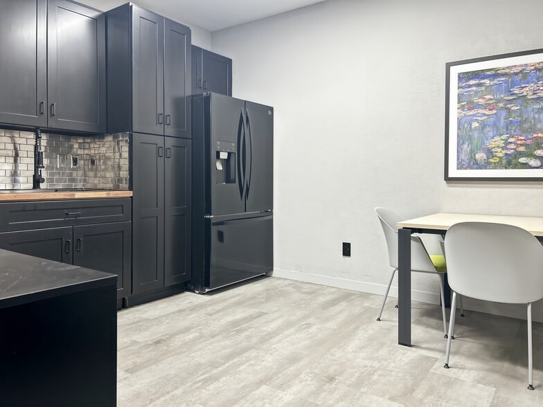 2453 Grand Canal Blvd, Stockton, CA à louer - Photo intérieure - Image 3 de 12