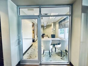 120 W Park Dr, Grand Junction, CO à louer Photo intérieure- Image 2 de 21