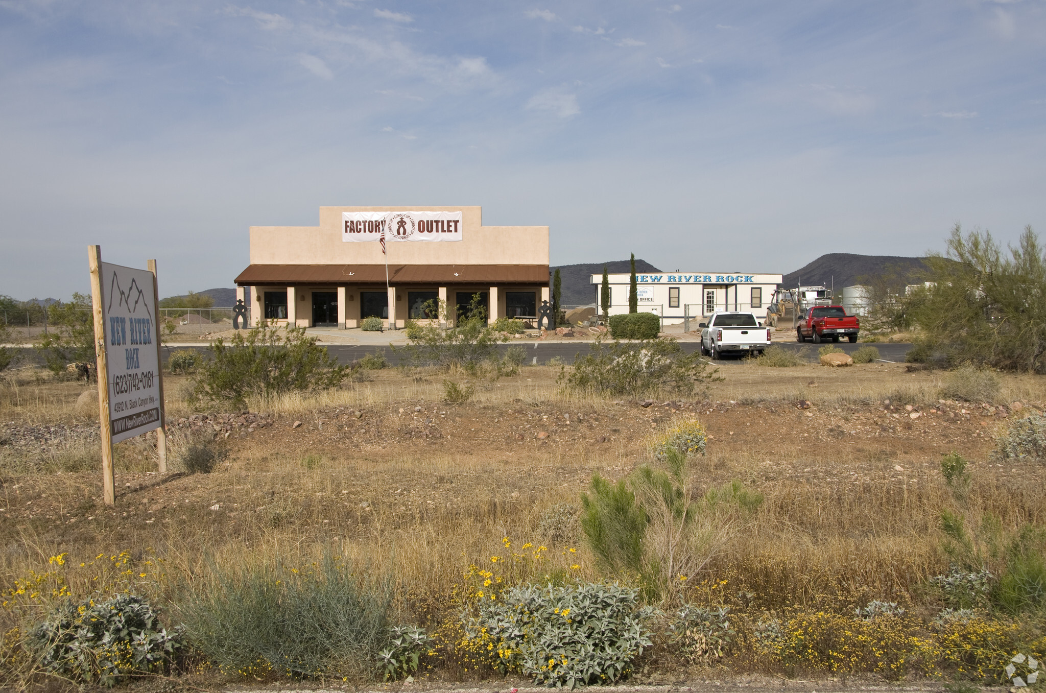 43912 N Black Canyon Hwy, New River, AZ for sale Primary Photo- Image 1 of 1