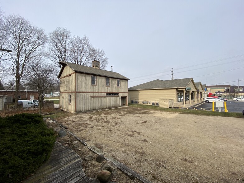 320 S State St, Marengo, IL for sale - Building Photo - Image 2 of 11