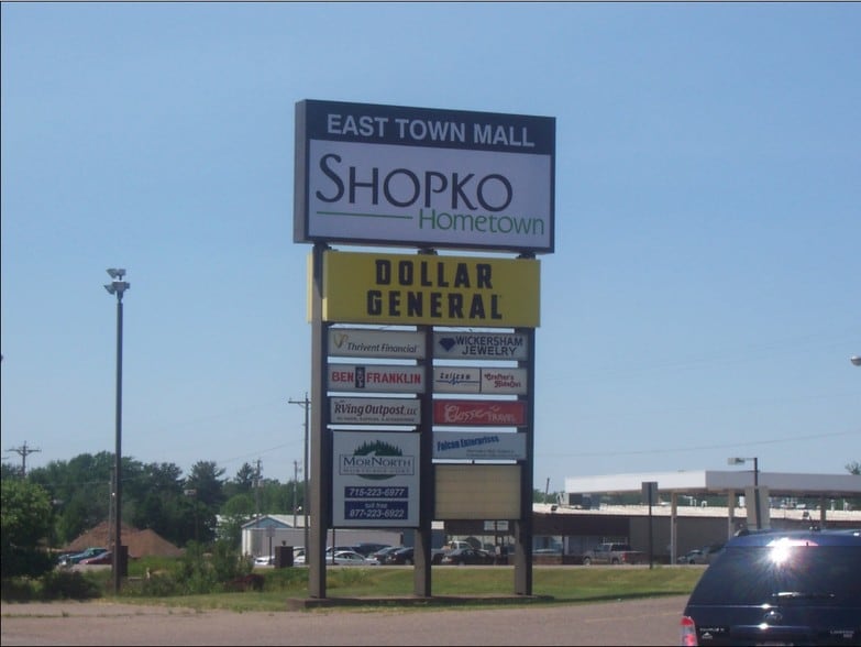 1011-1013 E Spruce St, Abbotsford, WI for lease - Building Photo - Image 2 of 20