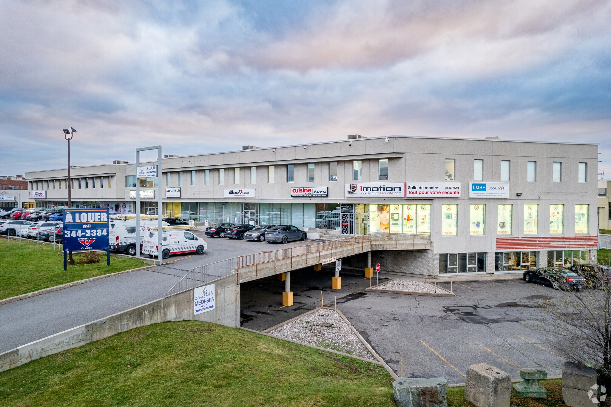 1955-1965 Ch De La Côte-De-Liesse, Montréal, QC à louer Photo du bâtiment- Image 1 de 6