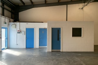 90 Anchor And Hope Ln, London for lease Interior Photo- Image 2 of 2