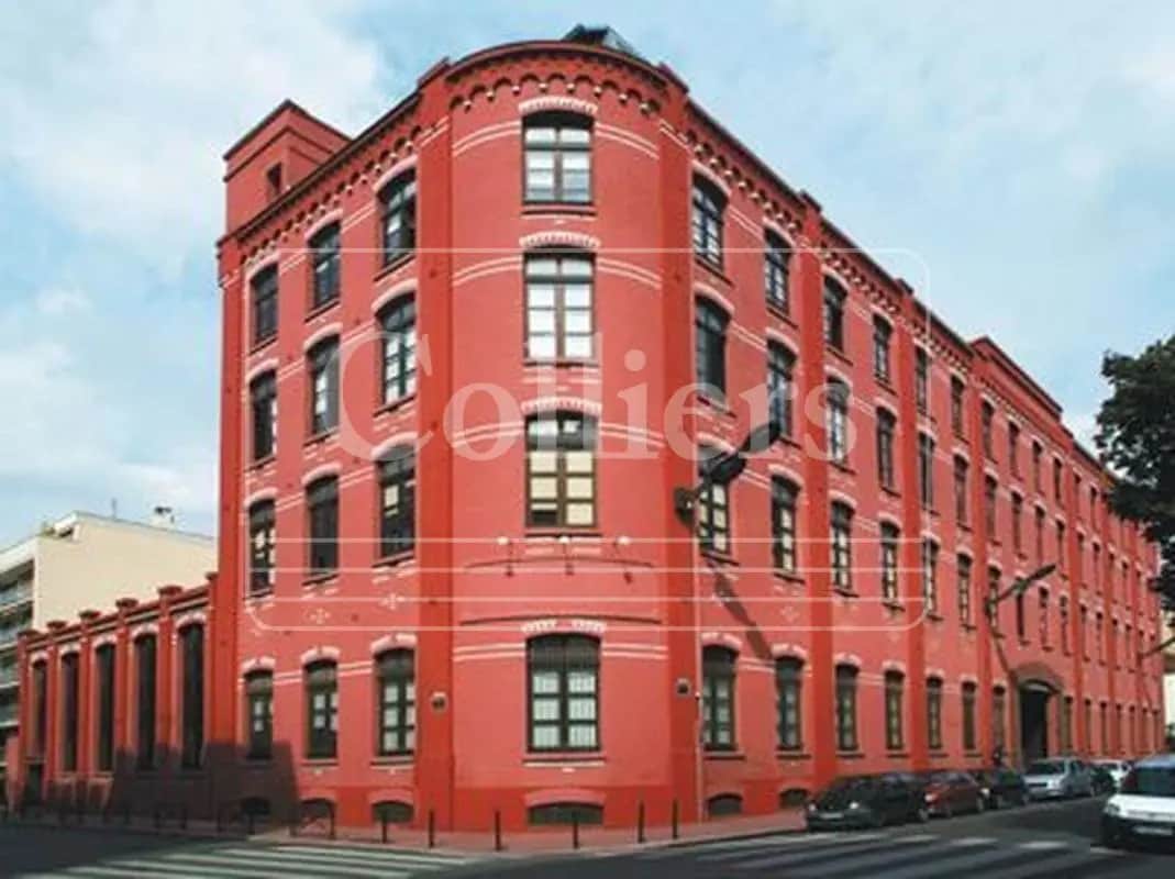 Office in Levallois-Perret for lease Building Photo- Image 1 of 4