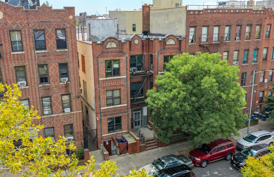1078 Willmohr St, Brooklyn, NY à vendre - Photo principale - Image 1 de 11