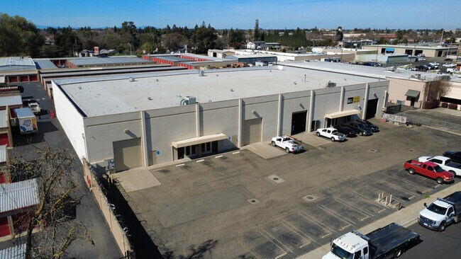 Plus de détails pour 1341 McWilliams Way, Modesto, CA - Industriel à louer