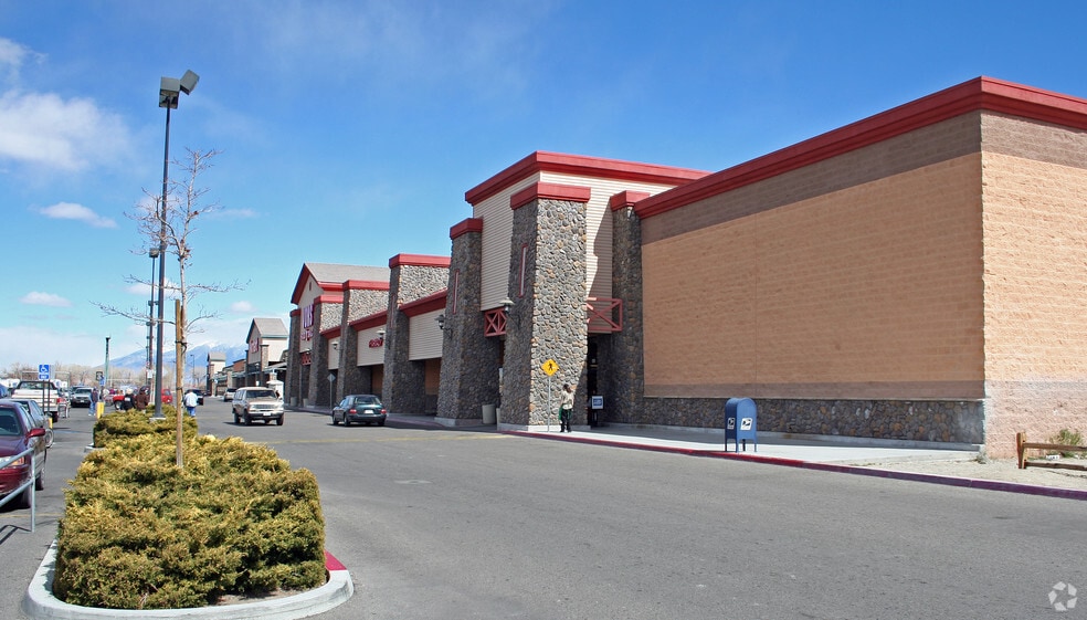 1200 Main St, Bishop, CA for lease - Primary Photo - Image 3 of 4