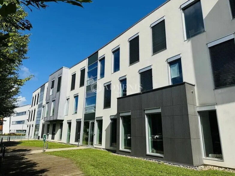 Bureau dans Schiltigheim à louer - Photo du bâtiment - Image 2 de 7