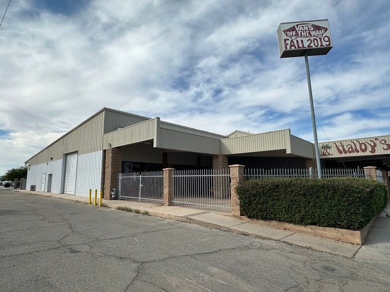 135 N Commercial St, Blythe, CA for sale - Primary Photo - Image 1 of 16
