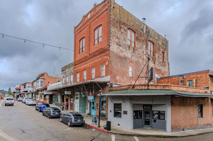 4 Main St, Jackson, CA à vendre - Photo du bâtiment - Image 2 de 28