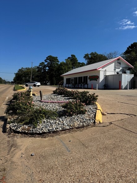 6458 Hwy 3, Benton, LA for lease - Building Photo - Image 2 of 9