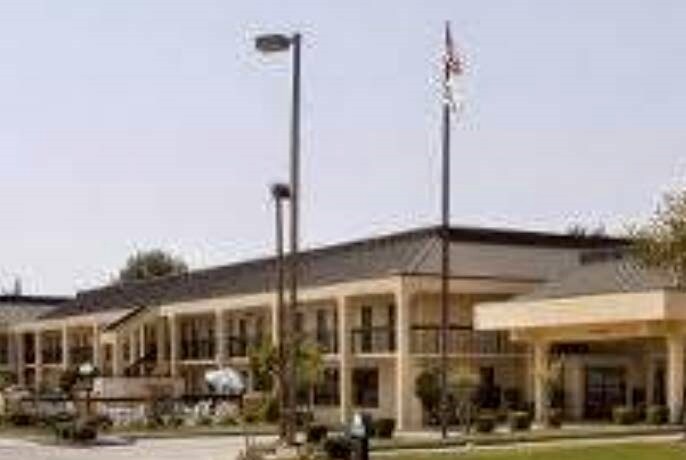 2701 Highway 82 E, Greenville, MS à vendre - Photo du bâtiment - Image 3 de 34