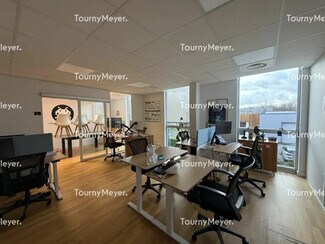 Plus de détails pour Bureau à vendre