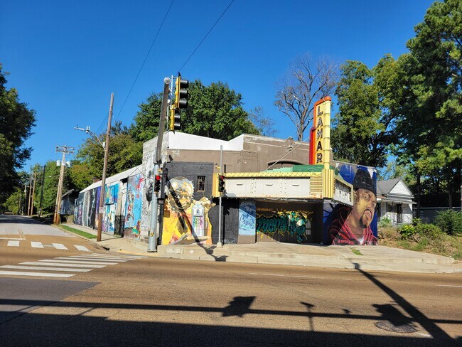 More details for 1716 Lamar Ave, Memphis, TN - Retail for Sale