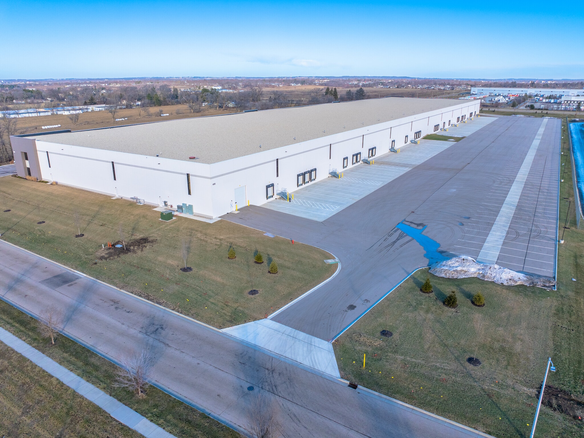 400 Innovation Dr, Janesville, WI for lease Primary Photo- Image 1 of 21